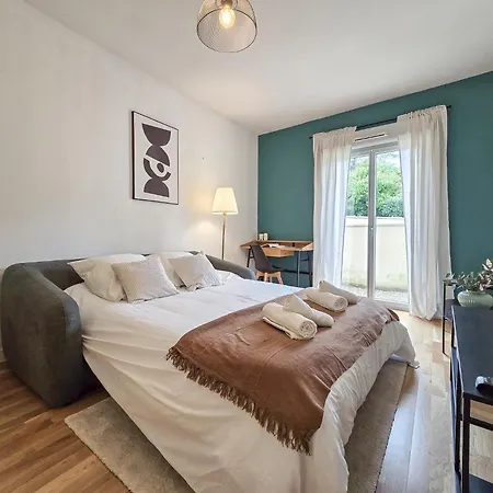 Apartman Haussmann - T3 - Centre - Terrasse & Parking