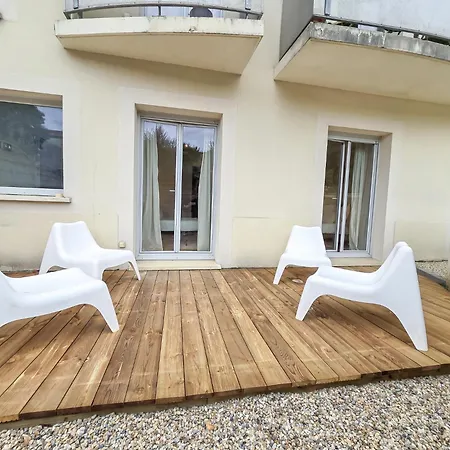 Apartman Haussmann - T3 - Centre - Terrasse & Parking Bergerac