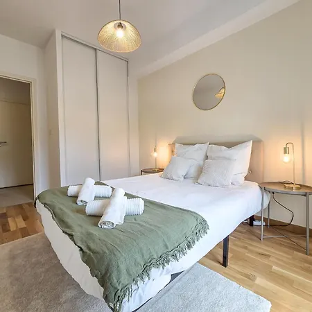Apartman Haussmann - T3 - Centre - Terrasse & Parking Bergerac