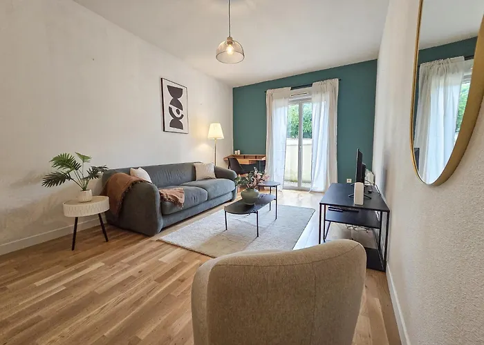 Lejlighed Haussmann - T3 - Centre - Terrasse & Parking