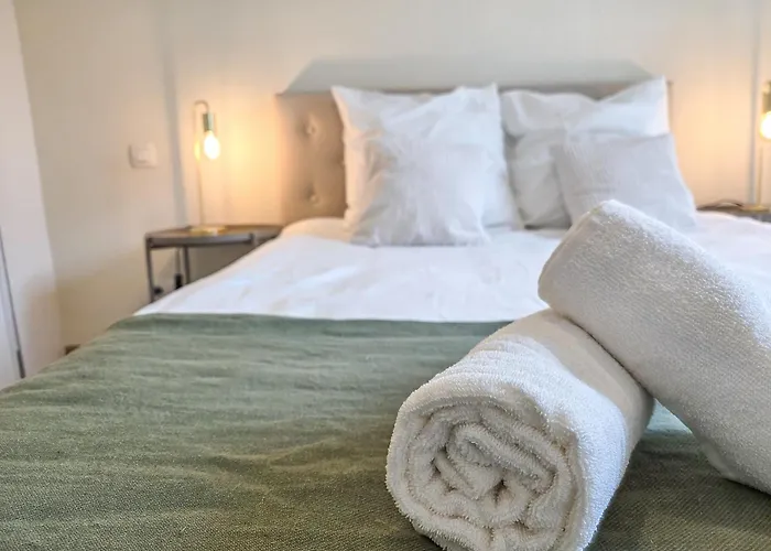 Lejlighed Haussmann - T3 - Centre - Terrasse & Parking *